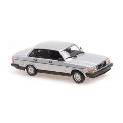 1:43 Масштабная модель Volvo 240 GL - 1986 (silver met)
