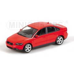 1:43 Масштабная модель VOLVO S40 – 2003 – RED