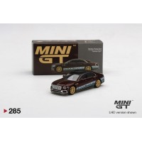 1:64 Масштабная модель BENTLEY FLYING SPUR REINDEER EIGHT