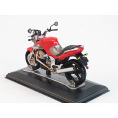 1:24 Масштабная модель Moto Guzzi Breva 1100