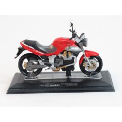 1:24 Масштабная модель Moto Guzzi Breva 1100