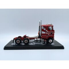 1:43 Масштабная модель седельный тягач FORD CL 9000 1976 Red