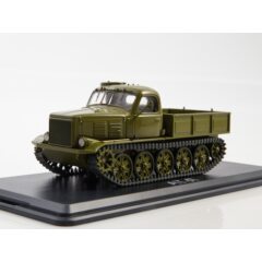 1:43 Масштабная модель Артиллерийский тягач АТ-Л