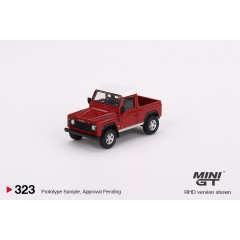 1:64 Масштабная модель Land Rover Defender 90 Pickup, masai red