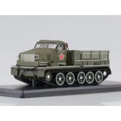 1:43 Масштабная модель Тяжелый артиллерийский тягач АТ-Т, парадный