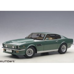 1:18 Масштабная модель Aston Martin V8 Vantage 1985 (forrest green)
