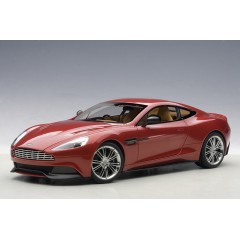 1:18 Масштабная модель Aston Martin Vanquish 2015 (volcano red)
