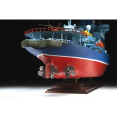 1:350 Сборная модель Российский атомный ледокол «Арктика» проект 22220