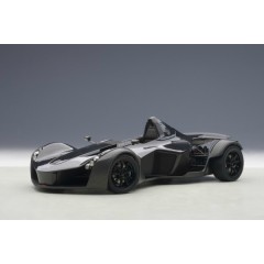 1:18 Масштабная модель Bac Mono 2011 [с открывающися капотом] (black metallic)