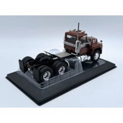 1:43 Масштабная модель седельный тягач MACK R-Series 1966 Red