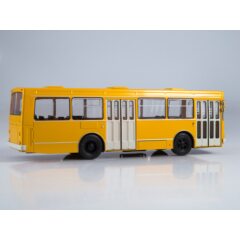 1:43 Наши автобусы №12 - ЛАЗ-4202