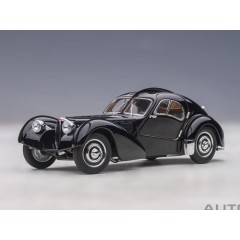 1:43 Масштабная модель Bugatti Type 57SC Atlantic 1938 (black with disc wheels)