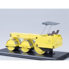 1:43 Масштабная модель Каток ДУ-49, (желтый)