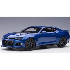 1:18 Масштабная модель Chevrolet Camaro ZL1 2017 (hyper blue metallic)