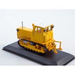 1:43 Тракторы №132 - Т-4А