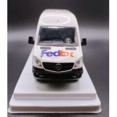 1:43 Масштабная модель Mercedes Sptinter