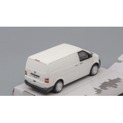 1:43 Масштабная модель VOLKSWAGEN T5 Van, белый