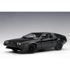 1:18 Масштабная модель DeLorean DMC-12 1981 (blackmet)