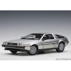 1:18 Масштабная модель DeLorean DMC-12 1981 (satin finish)