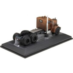 1:64 Масштабная модель седельный тягач PETERBILT 281 1955 Rusty