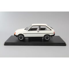 1:24 Легендарные Советские Автомобили №35 - ЗАЗ-1102 "Таврия"