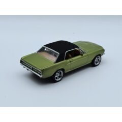 1:43 Масштабная модель FORD Mustang Coupe 1968 Green Metallic