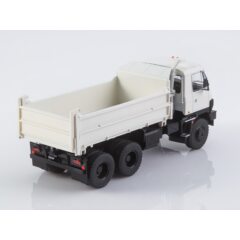 1:43 Масштабная модель Tatra-815 S3 самосвал
