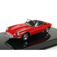 1:43 Масштабная модель Jaguar E-Type Cabrio Series III V12 1971 (Red)