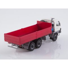 1:43 Масштабная модель Tatra-815 V26 бортовой