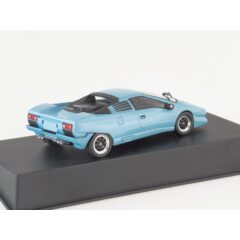 1:43 Масштабная модель Lamborghini P132 (1986)