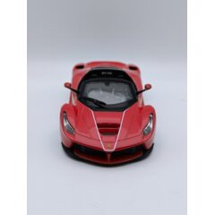 1:24 Масштабная модель FERRARI LaFerrari Aperta, красный