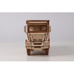 1:43 Сборная модель КАМАЗ-65952 самосвал