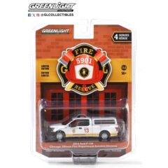 1:64 Масштабная модель FORD F-150 пикап с кунгом "Chicago Fire Dept. Aviation Division" (пожарный) 2016