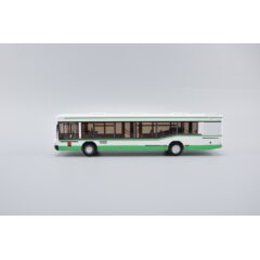 1:43 Масштабная модель Автобус МАЗ-103, Москва, бело-зеленый