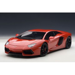 1:18 Масштабная модель Lamborghini Aventador LP700-4 2011 (rosso andromeda/red black wheels)