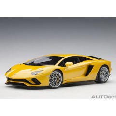 1:18 Масштабная модель Lamborghini Aventador S 2017
