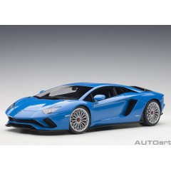 1:18 Масштабная модель Lamborghini Aventador S 2017 (pearl blue)