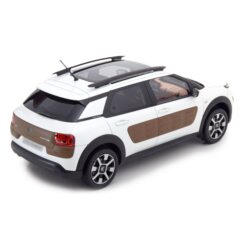 1:18 Масштабная модель CITROEN C4 Cactus (кроссовер) 2014 Pearl White/Chocolate Airbump