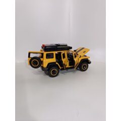 1:24 Масштабная модель Tank 300, желтый