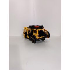 1:24 Масштабная модель Tank 300, желтый