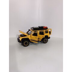 1:24 Масштабная модель Tank 300, желтый