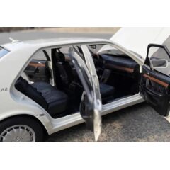 1:18 Масштабная модель MERCEDES-BENZ S600 (W140) 1997 White