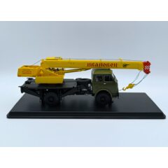 1:43 Масштабная модель Автокран КС-3577 (5334)
