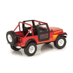 1:18 Масштабная модель JEEP CJ-7 Renegade 4х4 с фигуркой Сары Коннор 1983 (из к/ф "Терминатор")