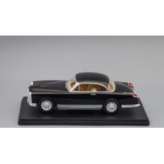 1:24 Масштабная модель FACEL-VEGA FV 1955, black