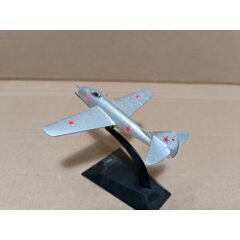 Легендарные Самолеты №32 - Миг-9