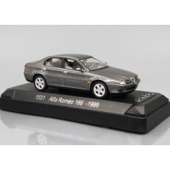 1:43 Масштабная модель Alfa Romeo 166-1999