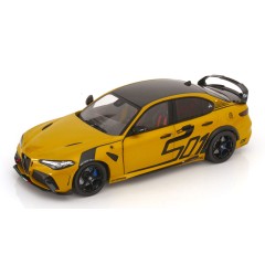 1:18 Масштабная модель Alfa Romeo Giulia GTA (yellow)