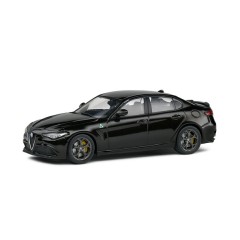 1:43 Масштабная модель Alfa Romeo Giulia Quadrifoglio (black)
