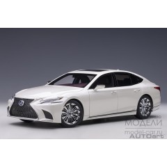 1:18 Масштабная модель Lexus LS 500h (white)